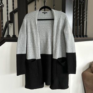Staccato Women Small Black and Gray Color-Block Open Front Cardigan